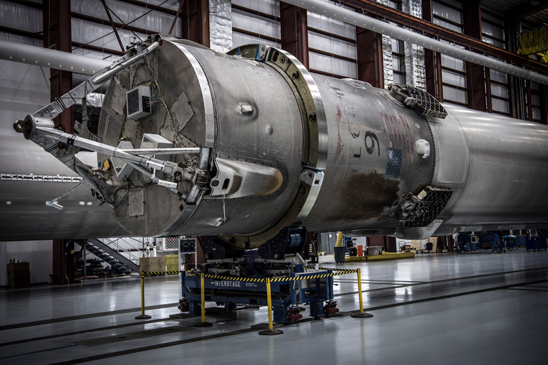Illustration for article titled SpaceX Is Running Out of Room for Its Landed Rockets